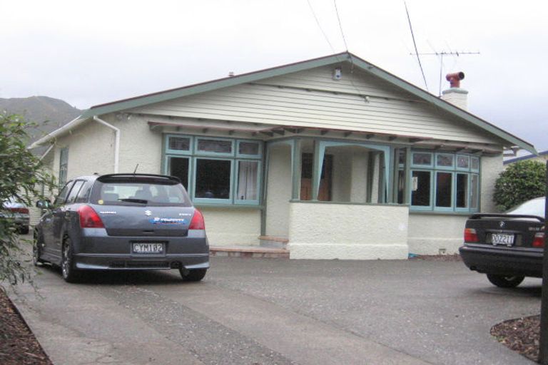 Photo of property in 164 Randwick Road, Moera, Lower Hutt, 5010