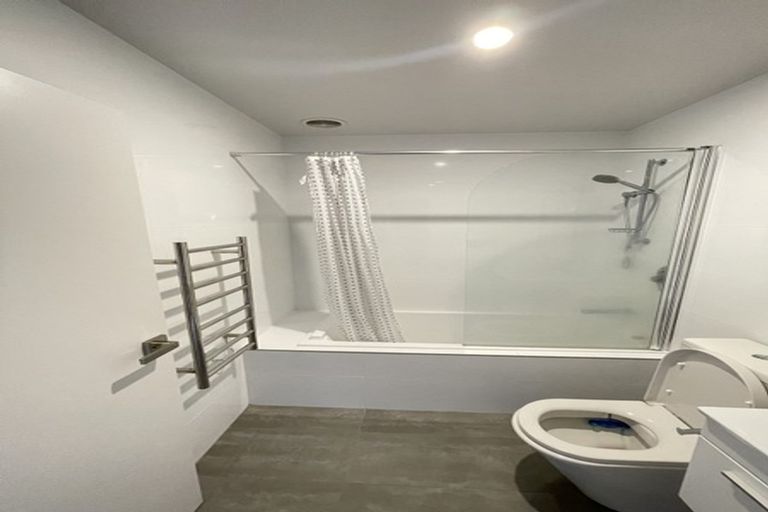 Photo of property in 5 Kanona Way, Albany Heights, Auckland, 0632