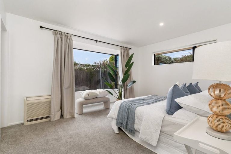 Photo of property in 18 Mollymawk Place, Woolston, Christchurch, 8023