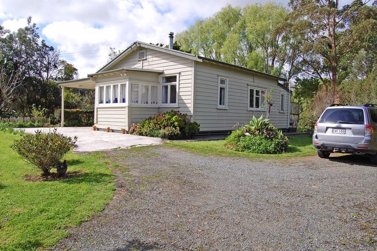 Photo of property in 2062 State Highway 1, Kaiwaka, 0573