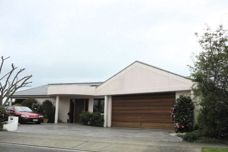 Photo of property in 1 Wordsworth Place, Stoke, Nelson, 7011