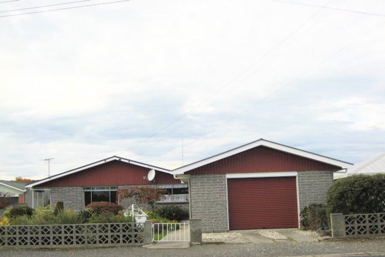 Photo of property in 40 Cromer Street, Balclutha, 9230