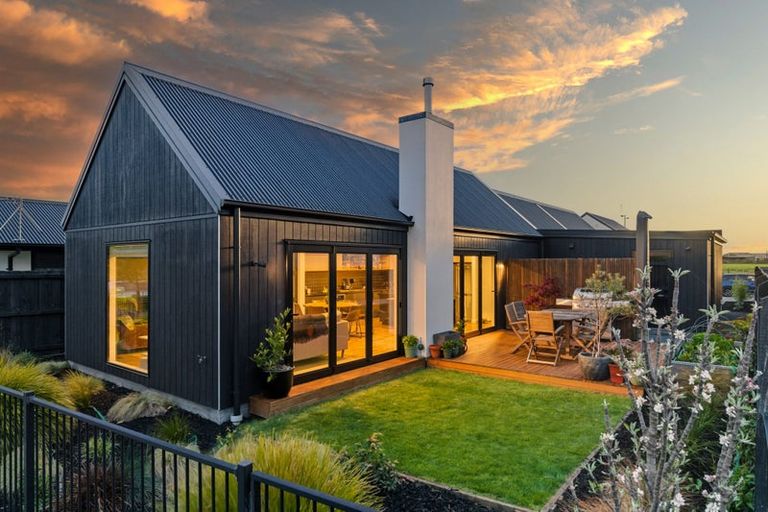 Photo of property in 9 Seelster Lane, Halswell, Christchurch, 8025