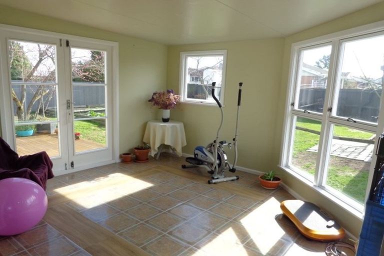 Photo of property in 6 Ostler Place, Hoon Hay, Christchurch, 8025