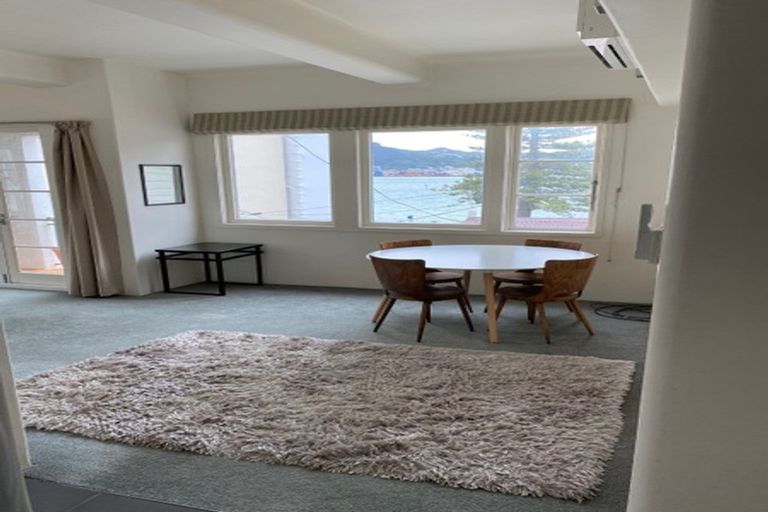 Photo of property in 2/1 Hay Street, Oriental Bay, Wellington, 6011