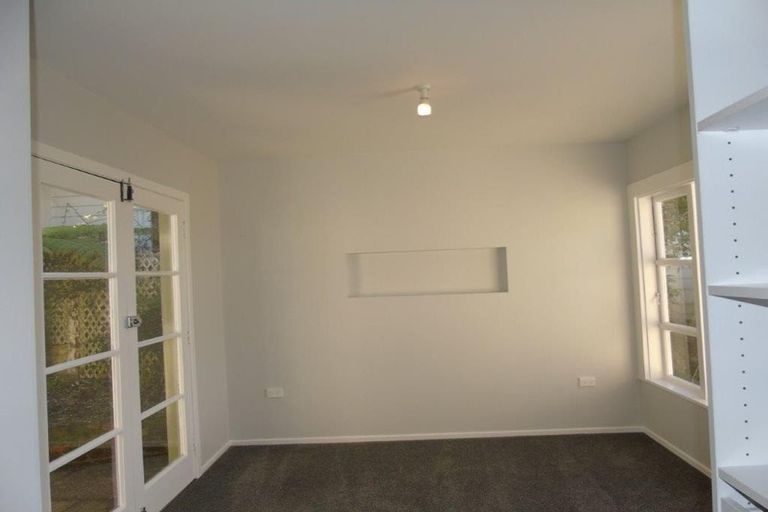 Photo of property in 41 Mitchell Street, Brooklyn, Wellington, 6021