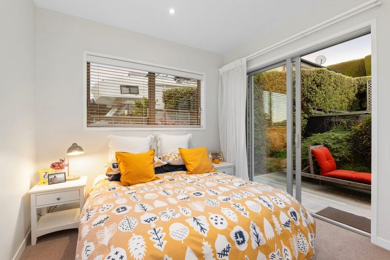 Photo of property in 44 Saint Andrews Hill Road, Mount Pleasant, Christchurch, 8081