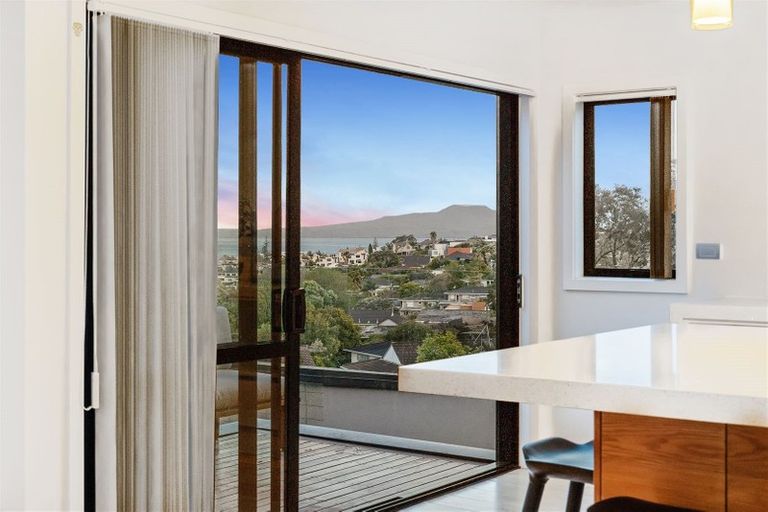 Photo of property in 73b East Coast Road, Castor Bay, Auckland, 0620