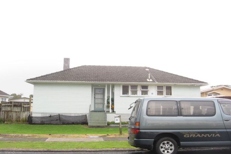 Photo of property in 10 Valder Avenue, Otara, Auckland, 2023