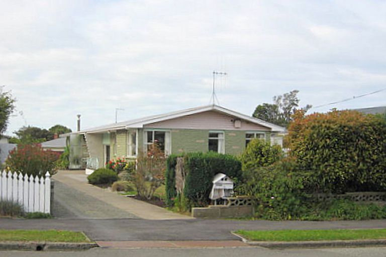 Photo of property in 5a Arthur Street, Holmes Hill, Oamaru, 9401