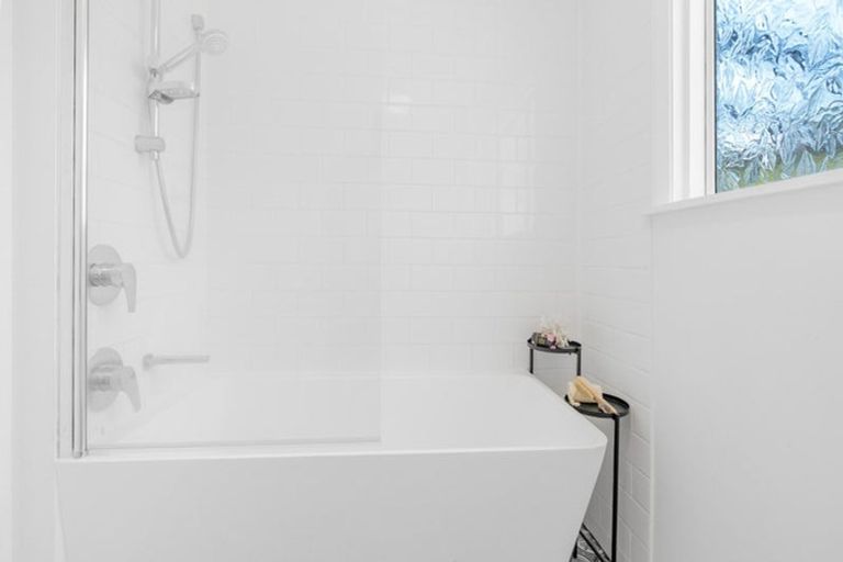 Photo of property in 19 Belfield Street, Dallington, Christchurch, 8061