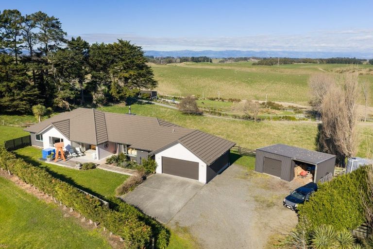 Photo of property in 60 Beechwood Road, Feilding, 4779