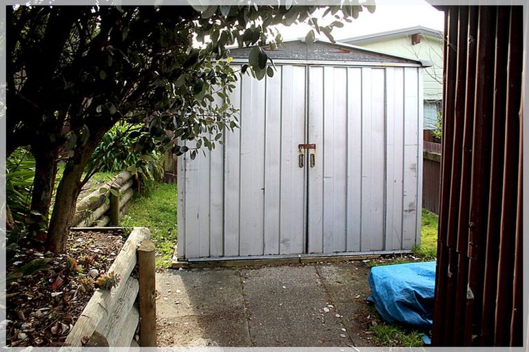 Photo of property in 65 Thomas Place, Foxton Beach, Foxton, 4815