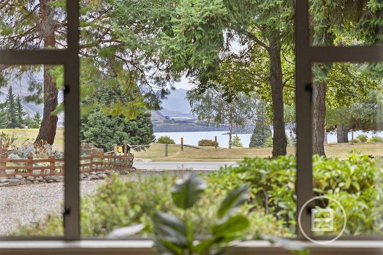 Photo of property in 56 Golf Course Road, Wanaka, 9305