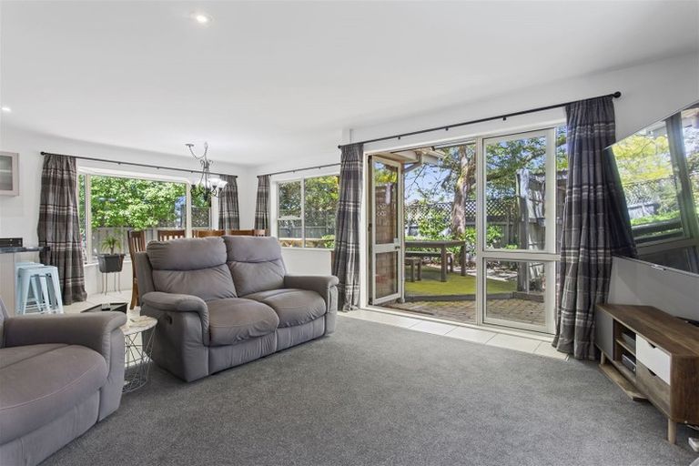 Photo of property in 16 Marshall Street, Rangiora, 7400