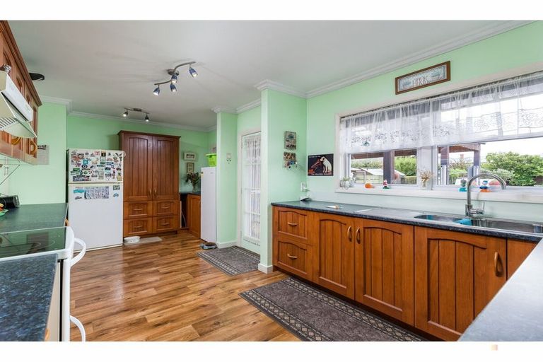 Photo of property in 108 Shearman Street, Waimate, 7924