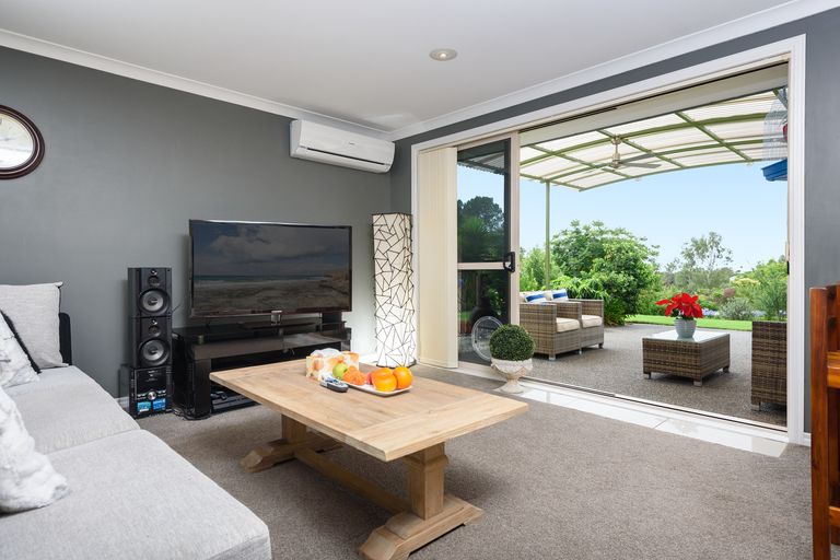 Photo of property in 9 Roger Guy Place, Welcome Bay, Tauranga, 3175