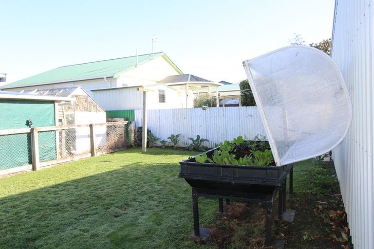 Photo of property in 12 Sedcole Street, Pahiatua, 4910