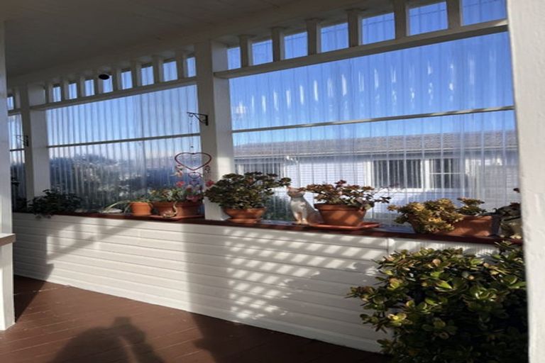 Photo of property in 10 Morrissey Street, Hawera, 4610