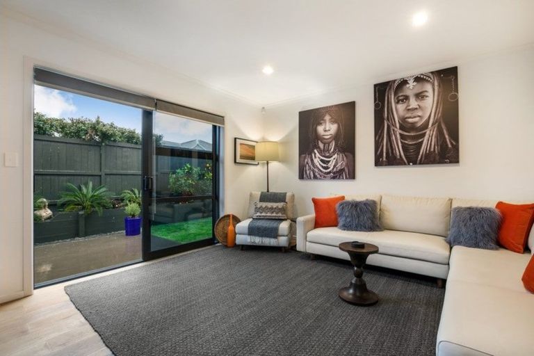 Photo of property in 330 Harbourside Drive, Karaka, Papakura, 2113