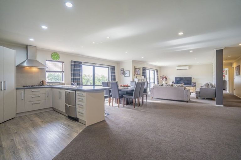 Photo of property in 61 Dunns Road, Otatara, Invercargill, 9879