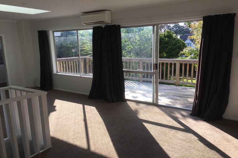 Photo of property in 1/56 Mckenzie Avenue, Arkles Bay, Whangaparaoa, 0932