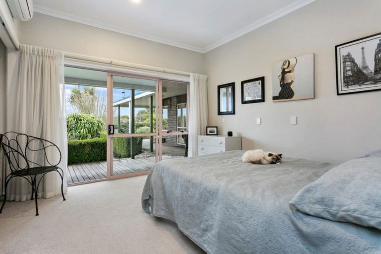 Photo of property in 30 Sheridan Crescent, Leamington, Cambridge, 3432