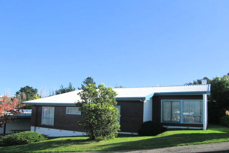 Photo of property in 52 Truro Road, Camborne, Porirua, 5026