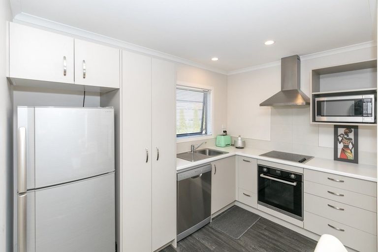 Photo of property in 8 Cosmith Lane, Frankton, Hamilton, 3204