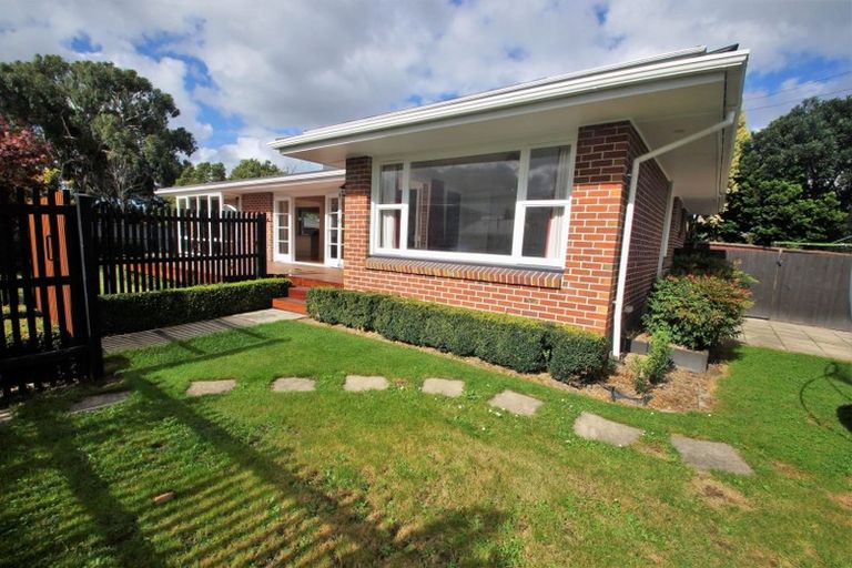 Photo of property in 20 Sevenoaks Drive, Bryndwr, Christchurch, 8053