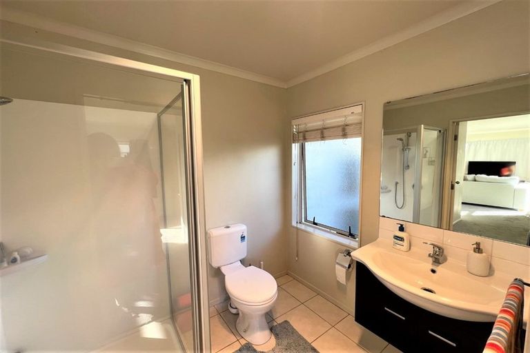 Photo of property in 21 Calumet Way, Takanini, 2112