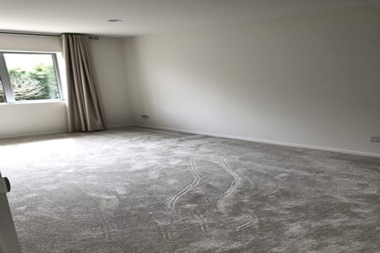 Photo of property in 9 Parkhaven Drive, Rosehill, Papakura, 2113