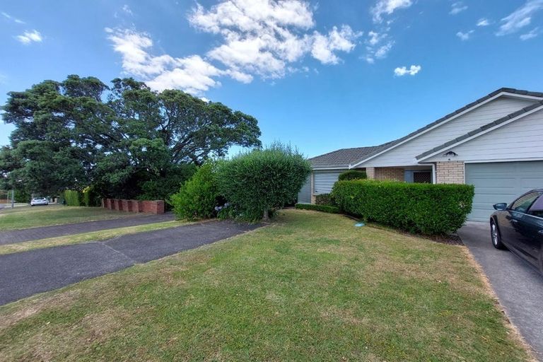 Photo of property in 17a Drake Street, Howick, Auckland, 2014