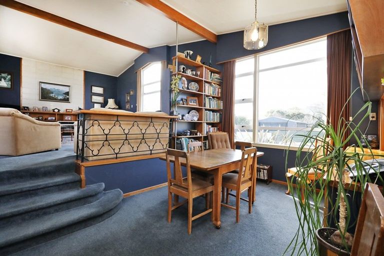 Photo of property in 8 Montrose Street, Gladstone, Invercargill, 9810