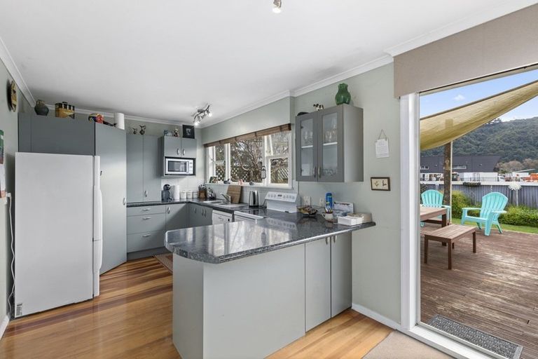 Photo of property in 223 Taita Drive, Avalon, Lower Hutt, 5011