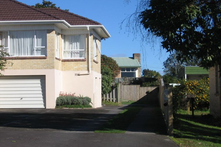 Photo of property in 5 Holden Avenue, Forest Lake, Hamilton, 3200