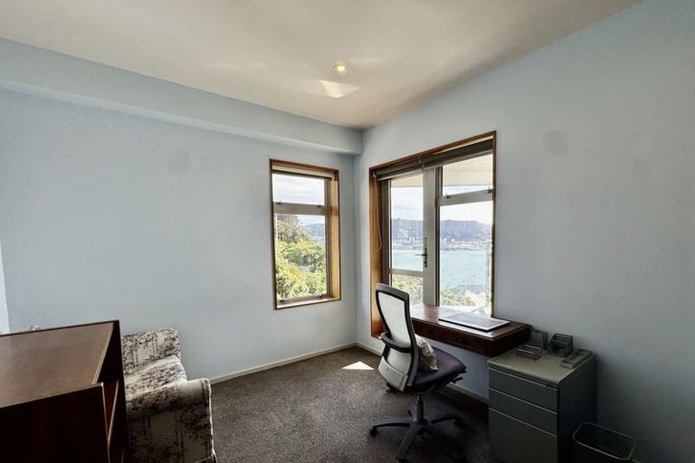 Photo of property in 24c Grafton Road, Roseneath, Wellington, 6011