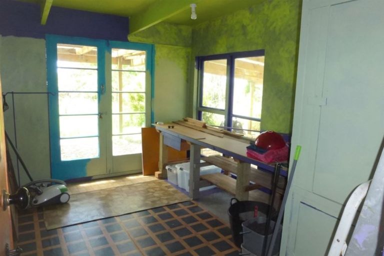 Photo of property in 80 Main Road, Blackball, 7804