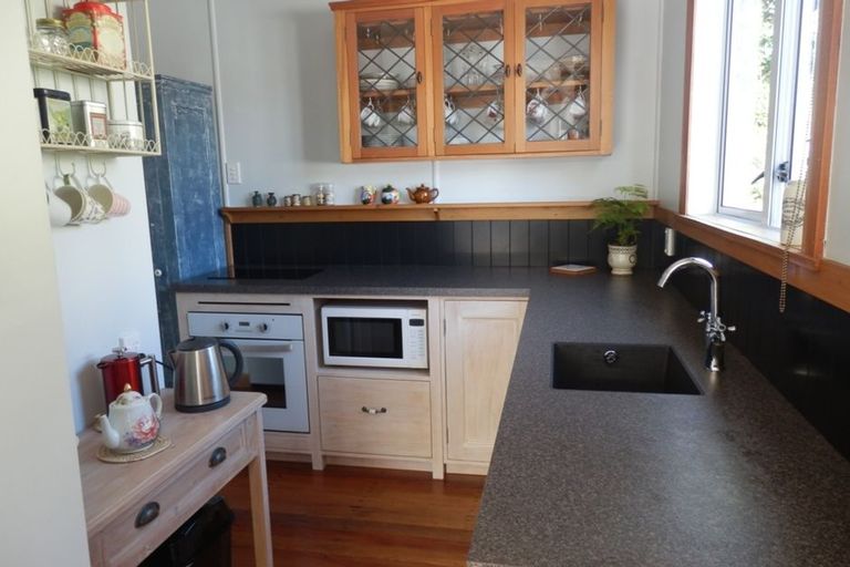 Photo of property in 6 Joyces Road, Paihia, 0200