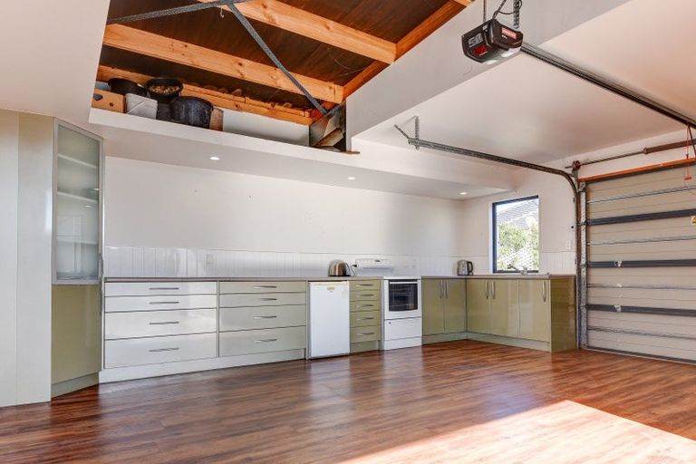 Photo of property in 107 Peat Avenue, Kai Iwi, Whanganui, 4574