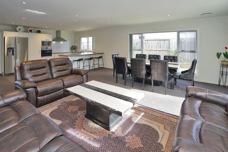 Photo of property in 22 Teafields Court, Huntington, Hamilton, 3210