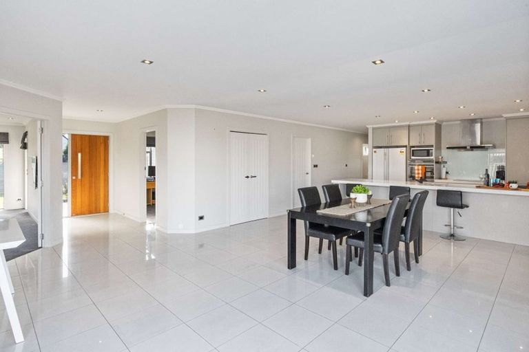 Photo of property in 15a Mckenzie Road, Owhata, Rotorua, 3010