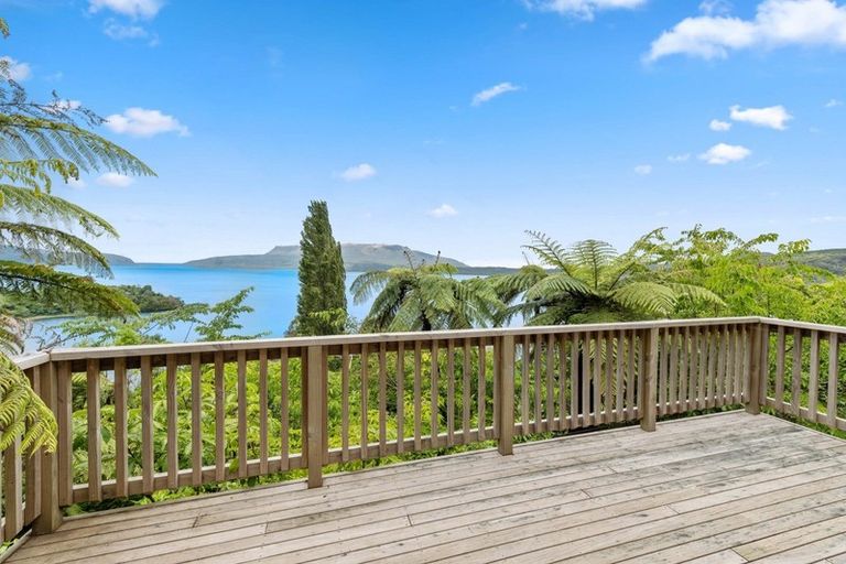 Photo of property in 34 Spencer Road, Lake Tarawera, Rotorua, 3076