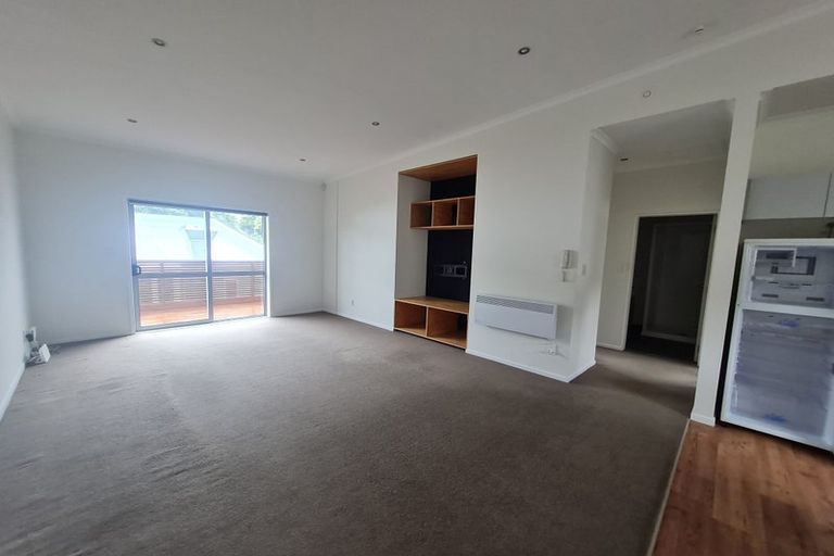 Photo of property in 8/123 The Parade, Island Bay, Wellington, 6023