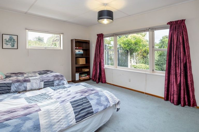 Photo of property in 62 Kuratawhiti Street, Greytown, 5712