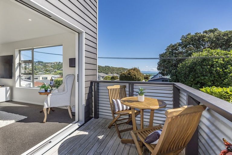 Photo of property in 22a Main Road, Titahi Bay, Porirua, 5022
