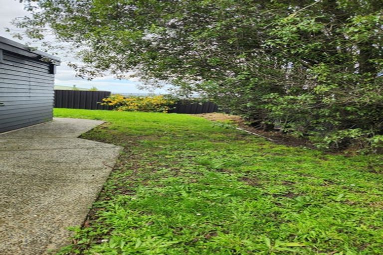 Photo of property in 2/44 Waimumu Road, Massey, Auckland, 0614
