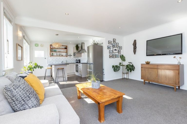 Photo of property in 47 Seddon Crescent, Marewa, Napier, 4110