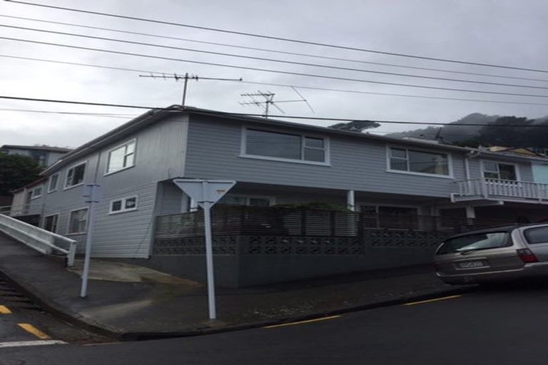 Photo of property in 87 Majoribanks Street, Mount Victoria, Wellington, 6011