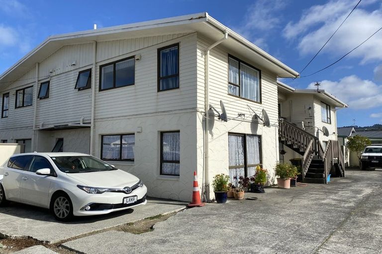Photo of property in 13 Central Terrace, Alicetown, Lower Hutt, 5010